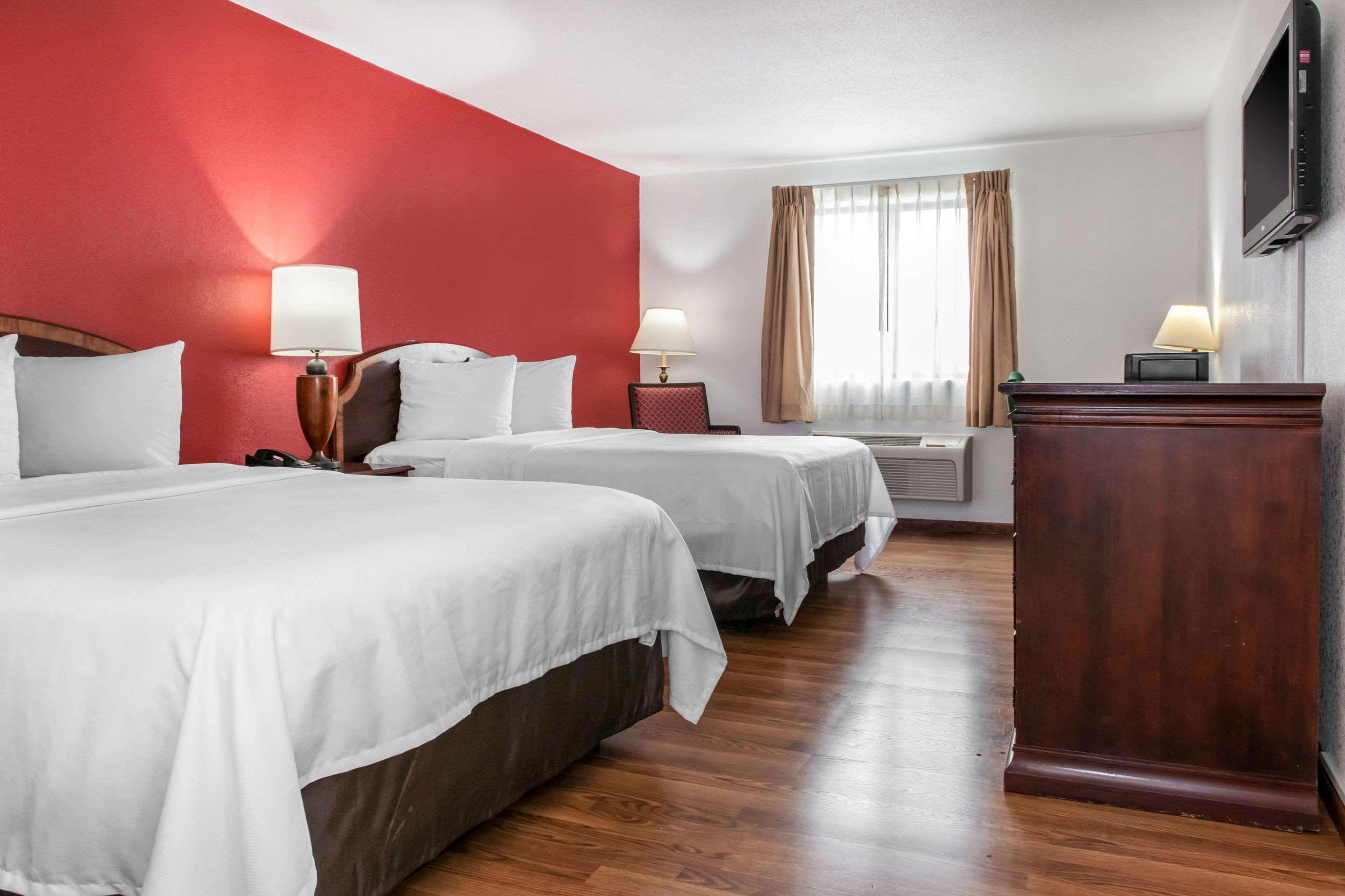 Days Inn And Suites By Wyndham Hammond, In Bagian luar foto