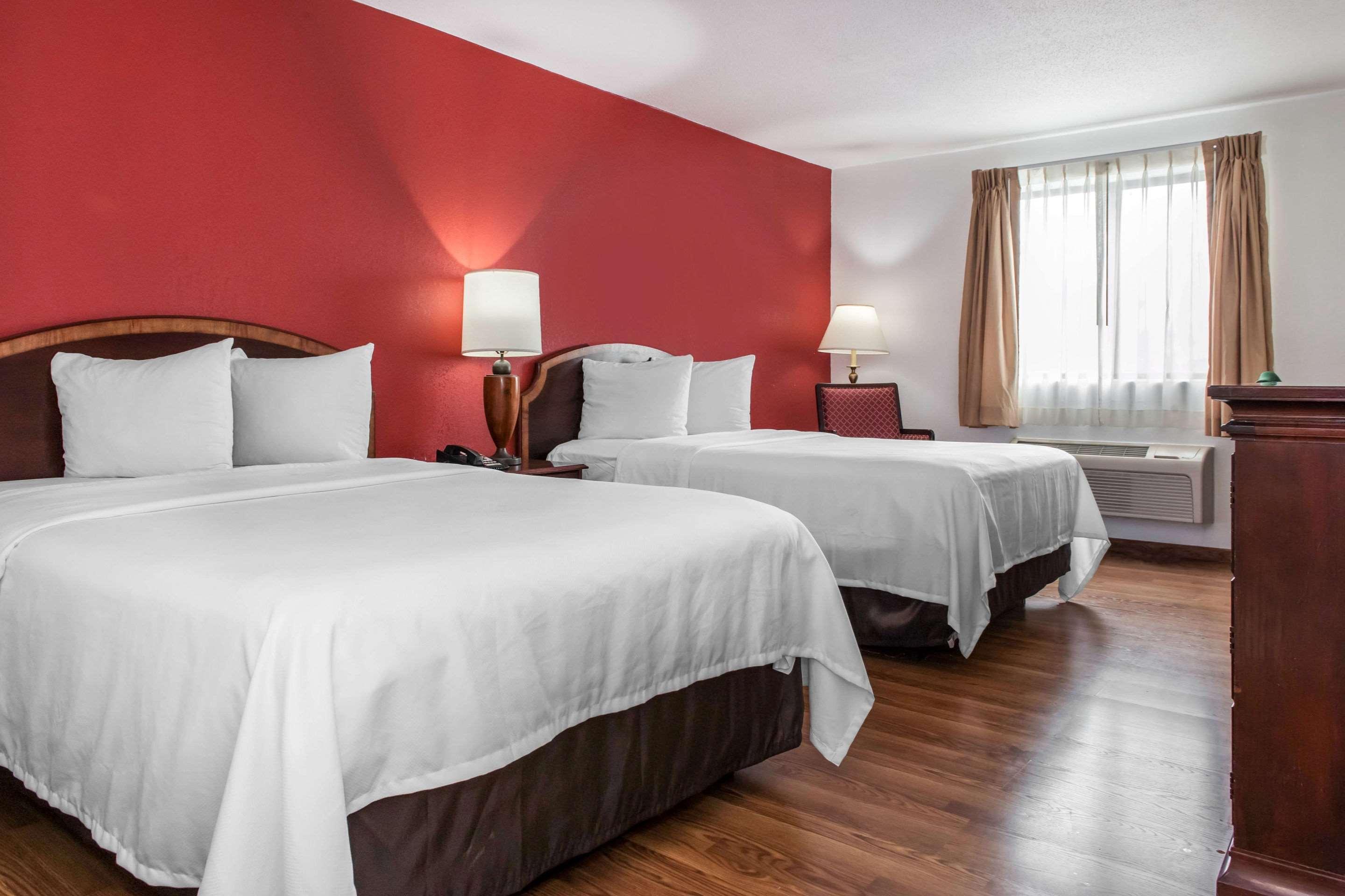 Days Inn And Suites By Wyndham Hammond, In Bagian luar foto
