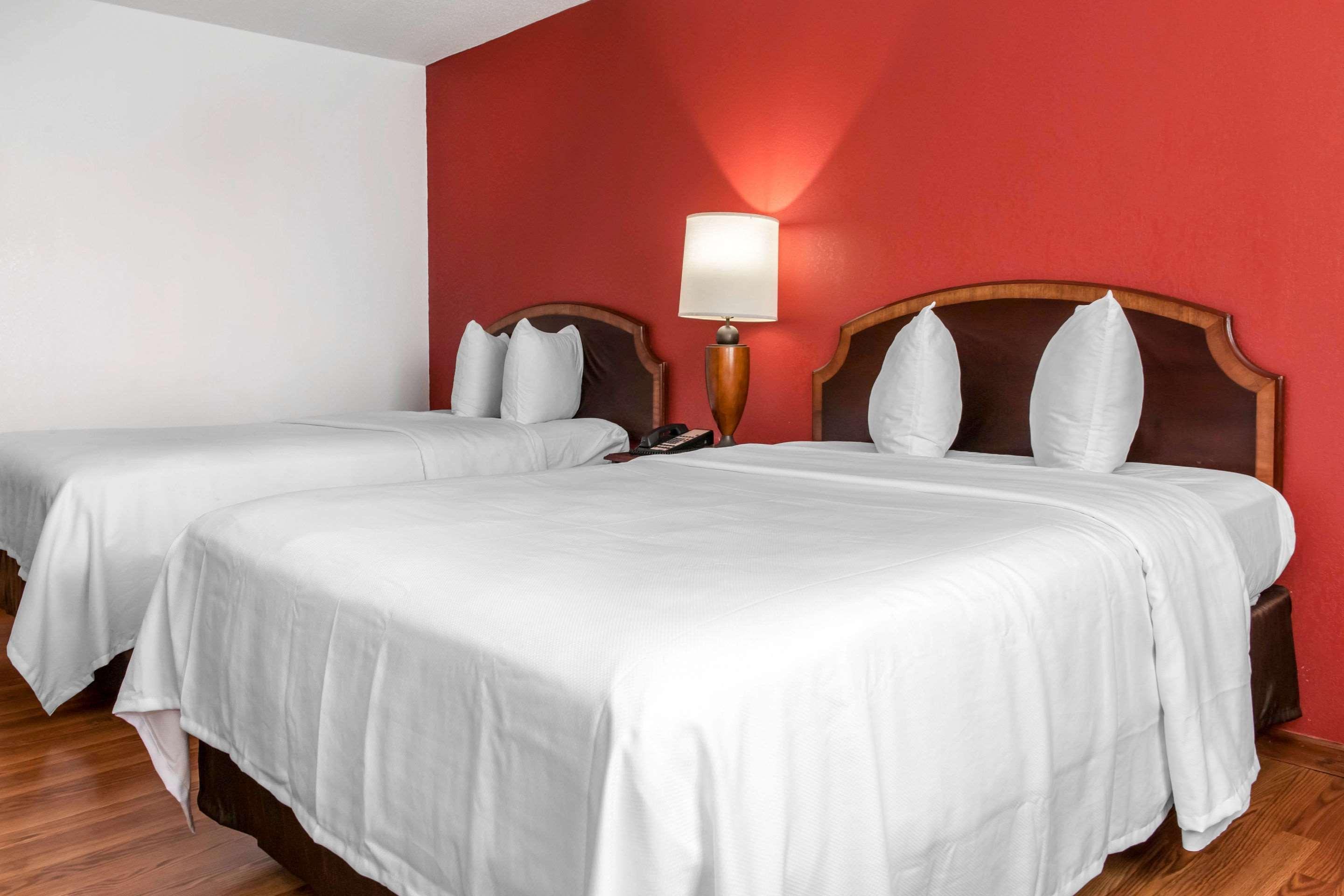Days Inn And Suites By Wyndham Hammond, In Bagian luar foto