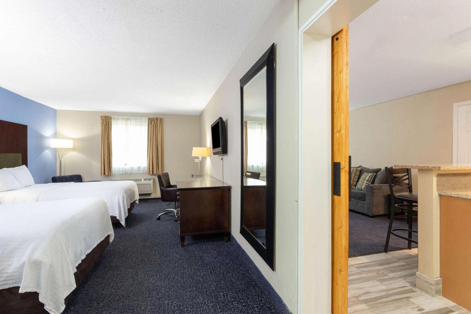 Days Inn And Suites By Wyndham Hammond, In Bagian luar foto