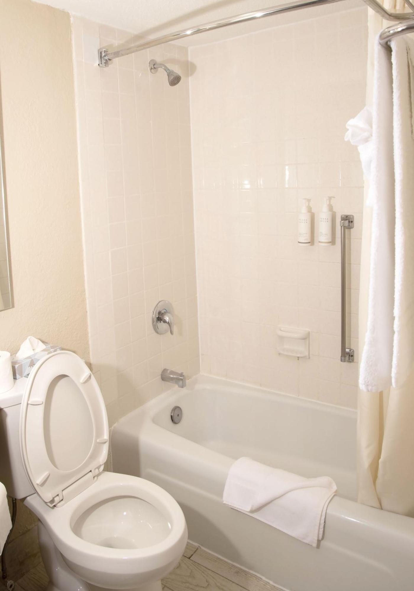 Days Inn And Suites By Wyndham Hammond, In Bagian luar foto